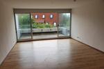 Lichtdurchflutete 4-Zimmer-Wohnung mit großem Balkon & Garage