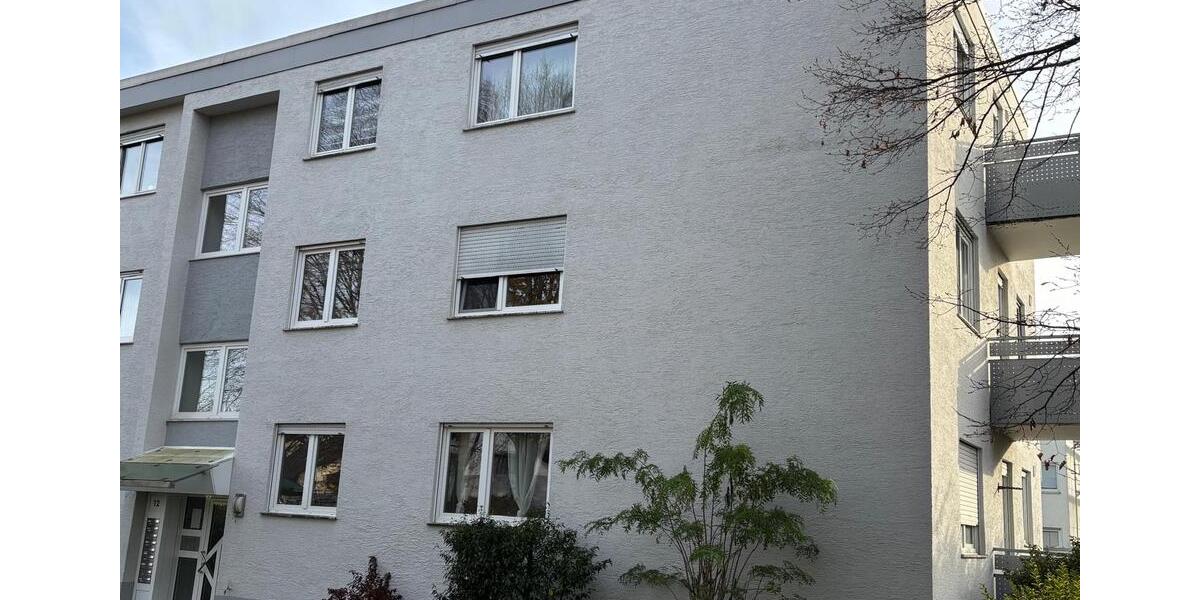 Schöne 4,5 Zimmer Wochnung mit Tollem Schnitt -Stilvoll Wohne 4 zimmer