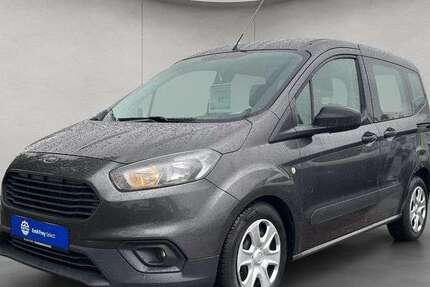 Ford Transit Courier 82.575 km 11.900 &euro; Stuttgart 70329