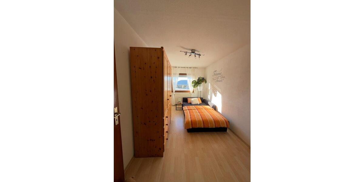 Reihenhaus Holzgerlingen - 5 Zimmer, 130 m&sup2;, 549.999&euro; | Angebot:26987034