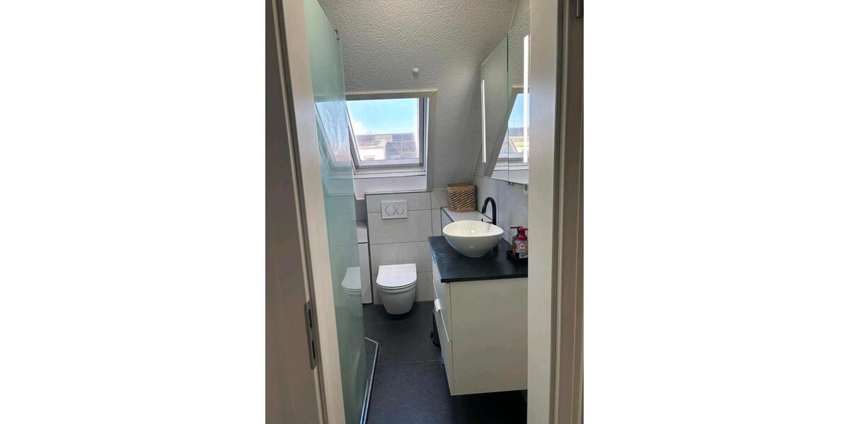 Etagenwohnung Asperg - 3 Zimmer, 70 m&sup2;, 1.300&euro; | Angebot:24831894