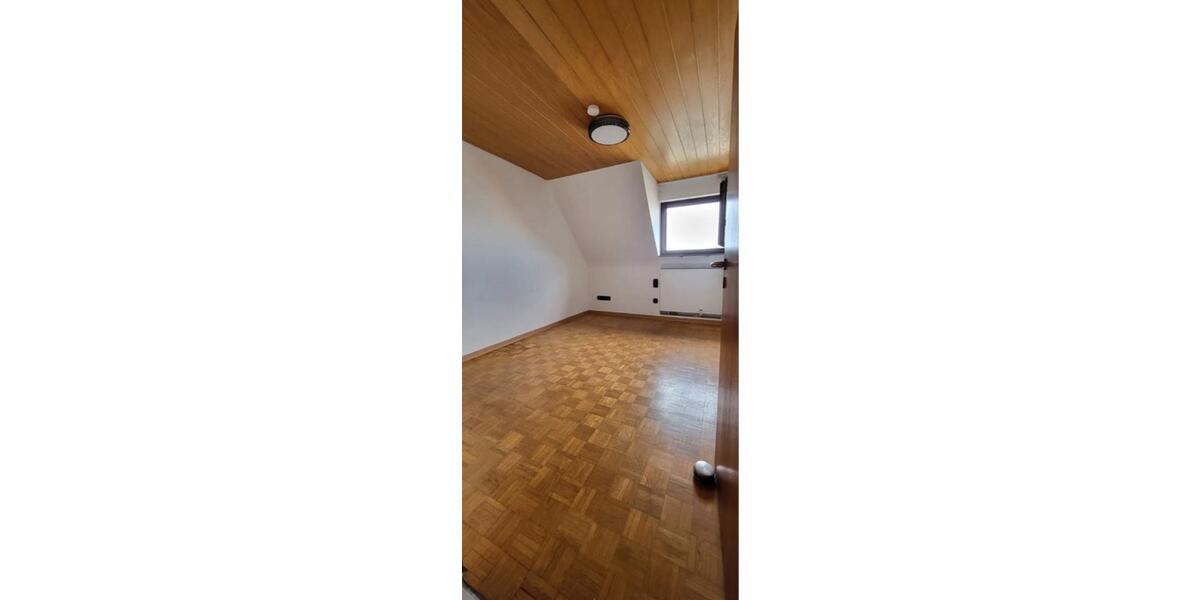 Dachgeschoßwohnung Stuttgart Hedelfingen - 3 Zimmer, 59 m&sup2;, 800&euro; | Angebot:26295452