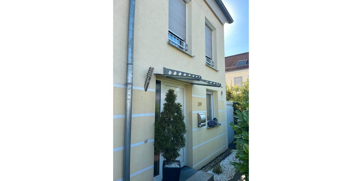 Reihenhaus Remseck am Neckar - 5 Zimmer, 141 m&sup2;, 649.000&euro; | Angebot:27112635