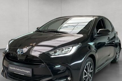 Toyota Yaris 43.950 km 18.750 € Stuttgart 70469