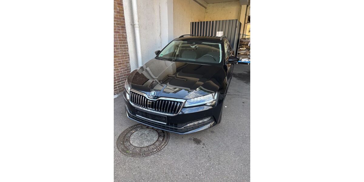 Skoda Superb 122.000 km 22.500 &euro; Ebersbach 73061