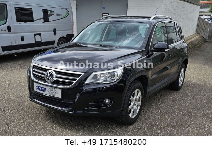 VW Tiguan 196.320 km 7.980 € Stuttgart 70499