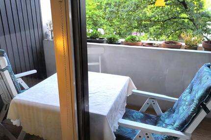 Voll ausgestattete, möblierte 92qm Wohnung am Park in Sillenbuch 2 zimmer