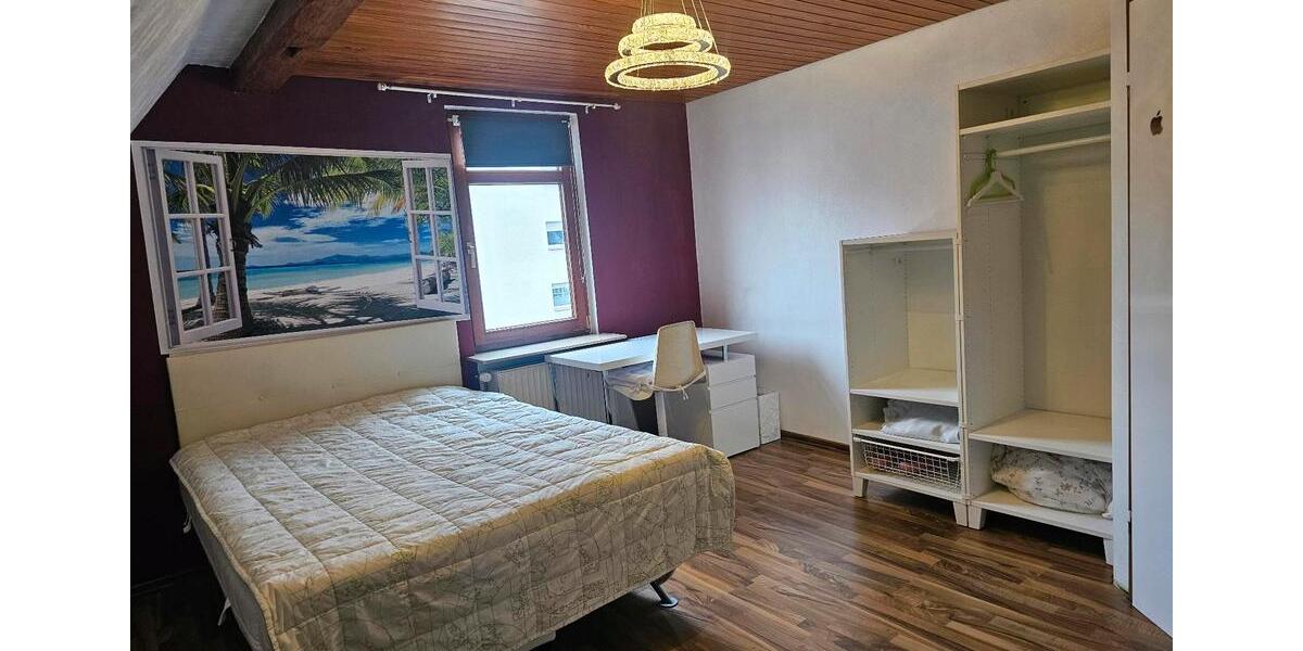 Dachgeschoßwohnung Filderstadt - 1 Zimmer, 20 m&sup2;, 680&euro; | Angebot:26083480