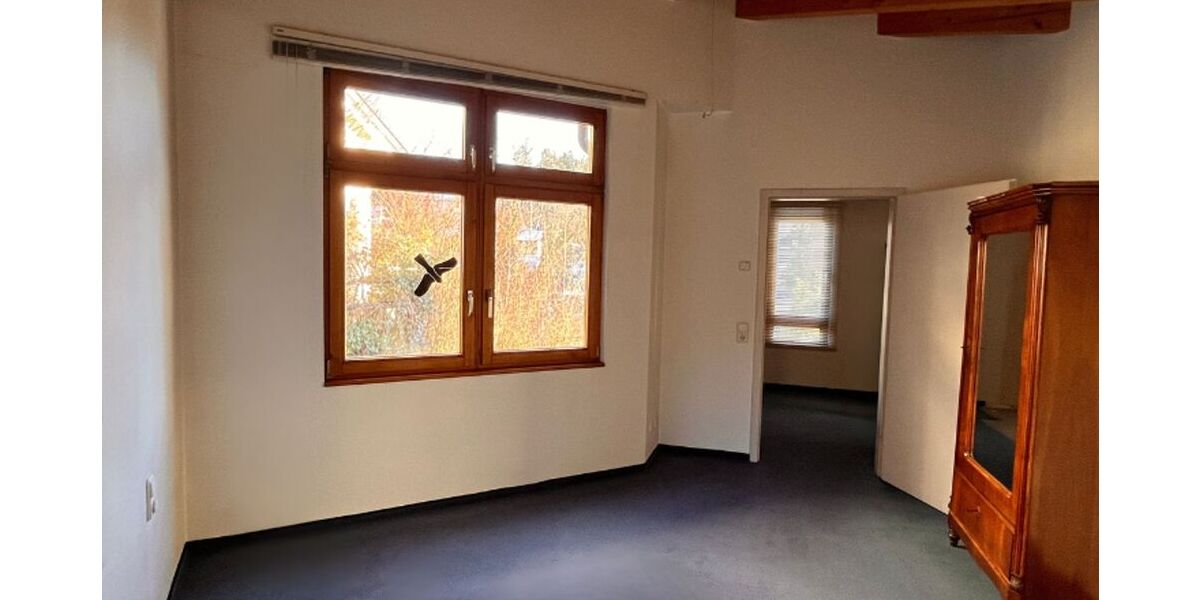 Paradies für Familien und Gartenliebhaber - Einfamilienhaus Reutlingen Sondelfingen | Angebot:26633436