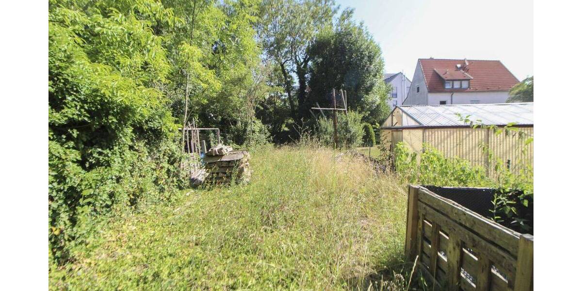 Doppelhaushälfte Stuttgart Weilimdorf - 7 Zimmer, 170 m&sup2;, 399.000&euro; | Angebot:26752527