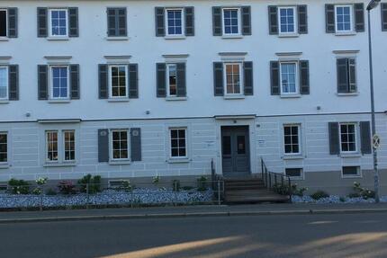 Haus Reutlingen - 7 Zimmer, 165 m&sup2;, 1.800&euro; | Angebot:25150931