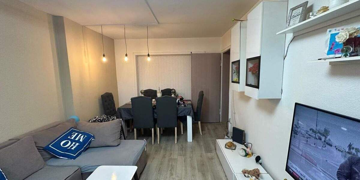 Etagenwohnung Stuttgart Ost - 3 Zimmer, 72 m&sup2;, 900&euro; | Angebot:25275615