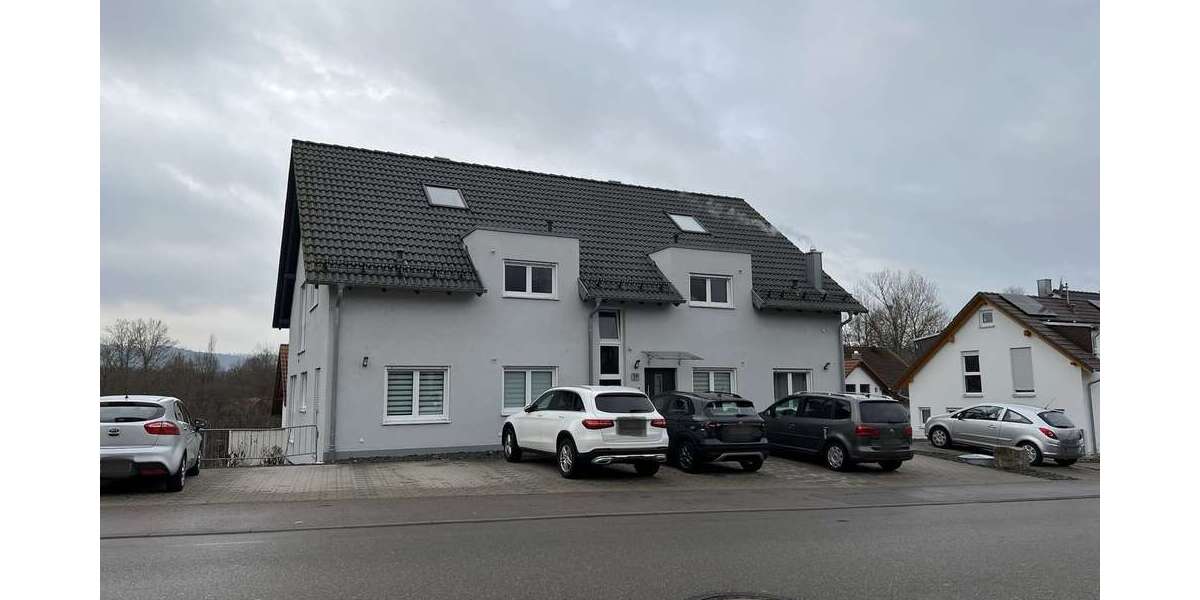 Etagenwohnung Weissach im Tal - 3.5 Zimmer, 89 m&sup2;, 1.200&euro; | Angebot:27056308
