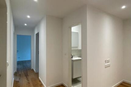 Wohnung Ludwigsburg Hoheneck - 3 Zimmer, 74 m&sup2;, 1.450&euro; | Angebot:25641342