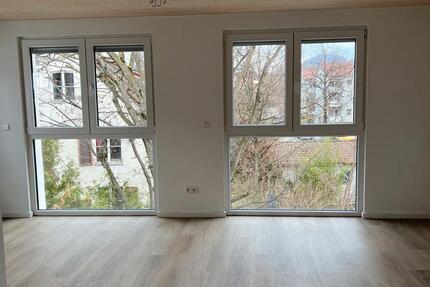Wohnung Reutlingen Reutlingen (Kernstadt) - 3 Zimmer, 60 m&sup2;, 1.100&euro; | Angebot:26446614