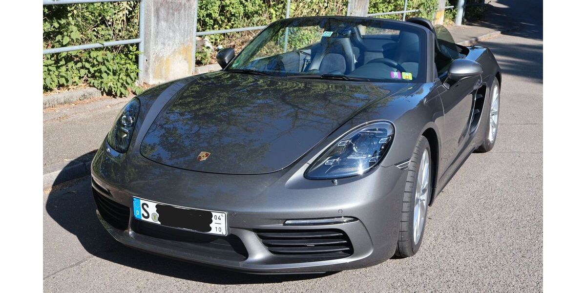 Porsche Boxster 35.600 km 62.900 &euro; Stuttgart 70329