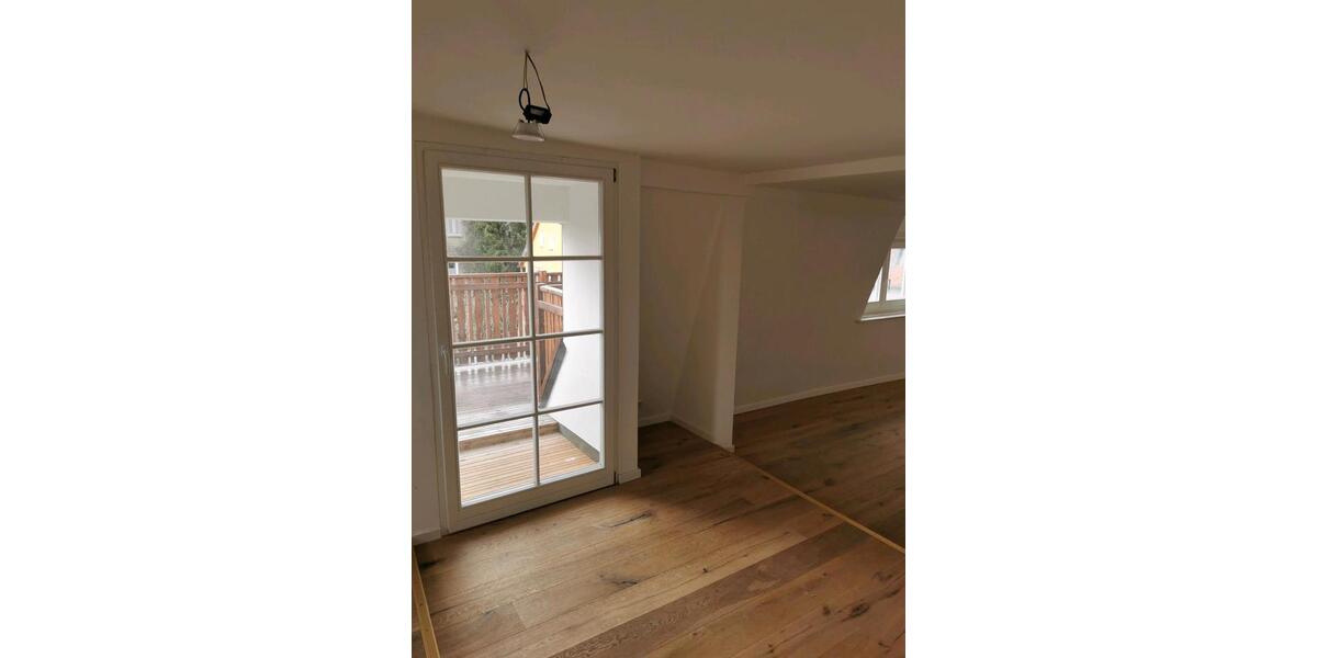 Maisonettenwohnung Stuttgart Mühlhausen - 2 Zimmer, 69 m&sup2;, 299.000&euro; | Angebot:26061312