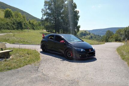 Honda Civic 9.650 km 35.999 &euro; Metzingen 72555