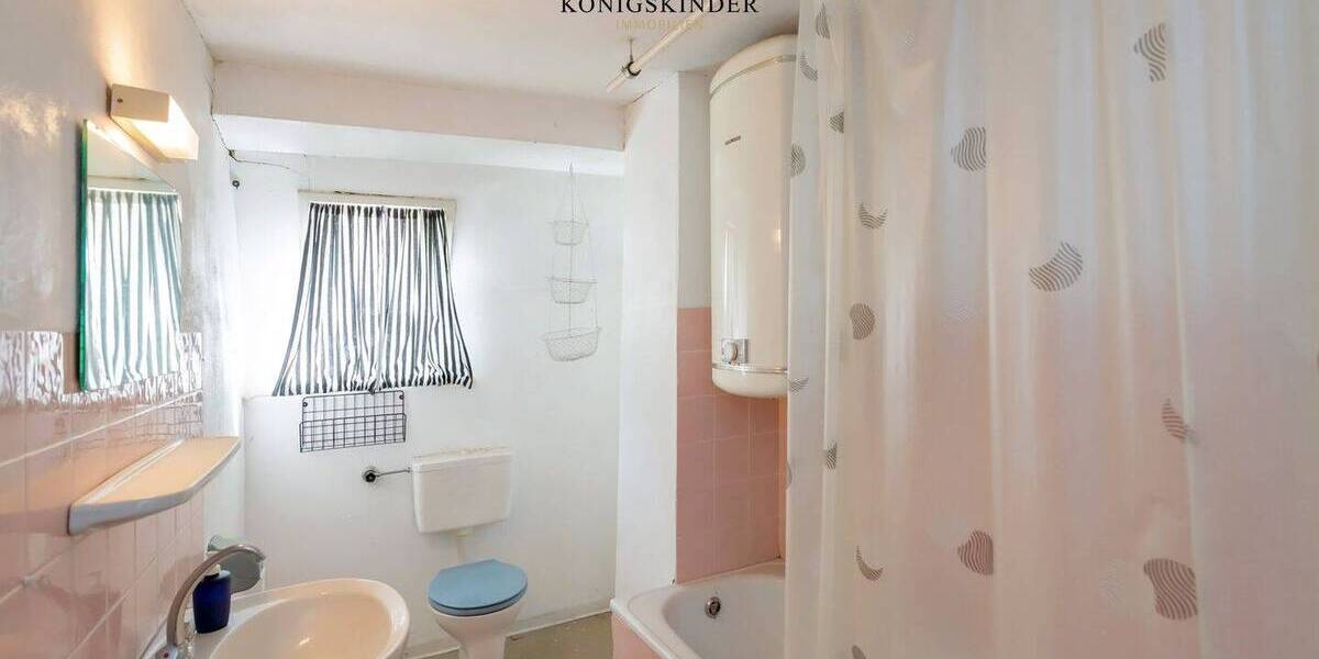 Bauernhaus, Landhaus Kernen im Remstal Stetten - 9 Zimmer, 300 m&sup2;, 349.000&euro; | Angebot:26217975