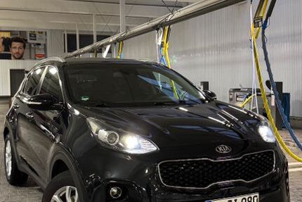 Kia Sportage 118.000 km 12.999 € Stuttgart 70376