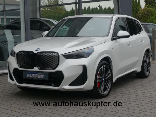 BMW iX1 16.480 km 47.900 € Vaihingen / Enz 71665