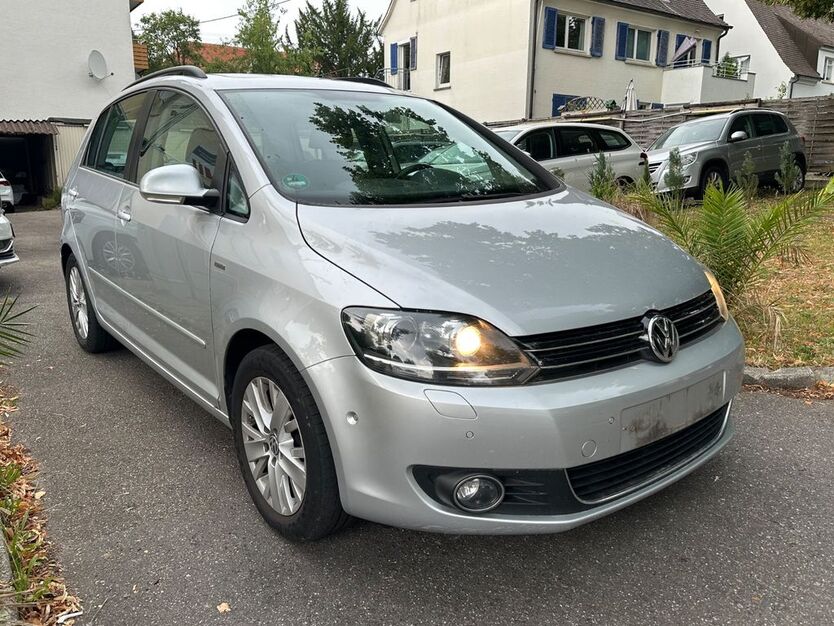 VW Golf 147.300 km 7.800 € Ludwigsburg 71638