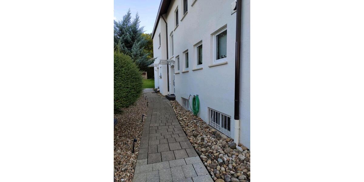Etagenwohnung Remseck am Neckar - 3 Zimmer, 83 m&sup2;, 310.000&euro; | Angebot:26111007