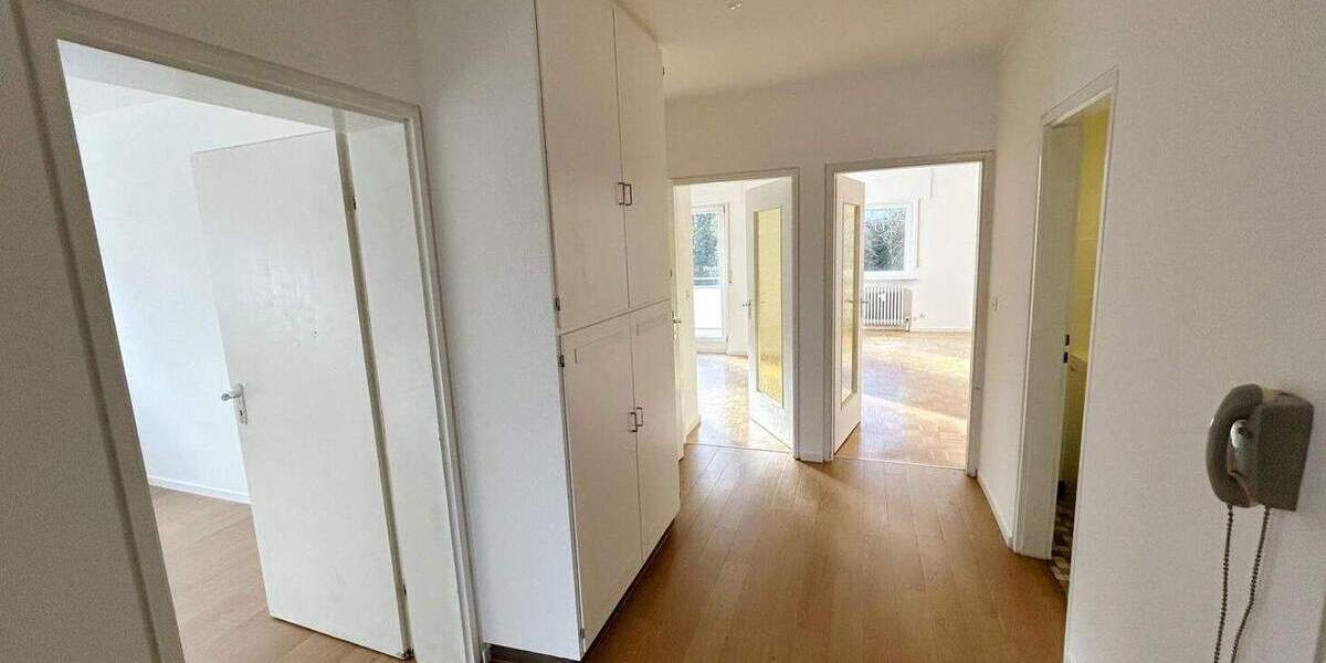 Etagenwohnung Stuttgart Kaltental - 3 Zimmer, 95 m&sup2;, 395.000&euro; | Angebot:25156218