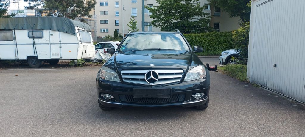 Mercedes-Benz C 250 213.210 km 4.590 &euro; Esslingen 73734