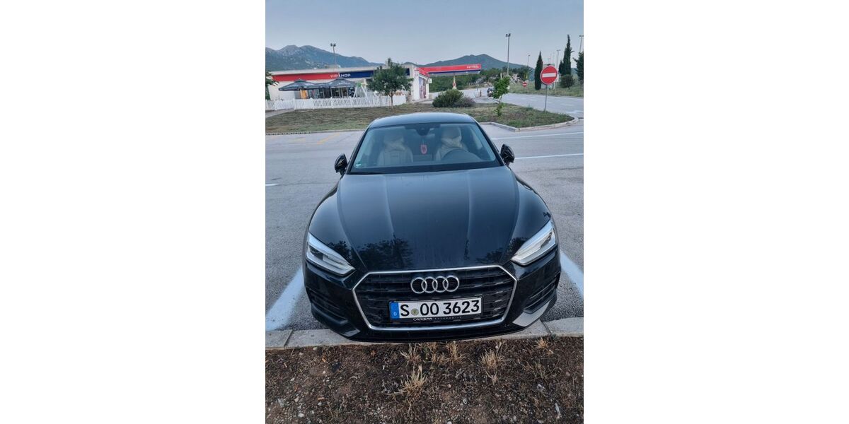 Audi A5 208.000 km 17.500 &euro; Stuttgart Hofen 70378