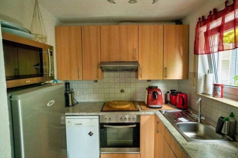 Neuwertige, zentral gelegene Wohnung in Herrenberg. Schnell in der Altstadt und zur S-Bahn.