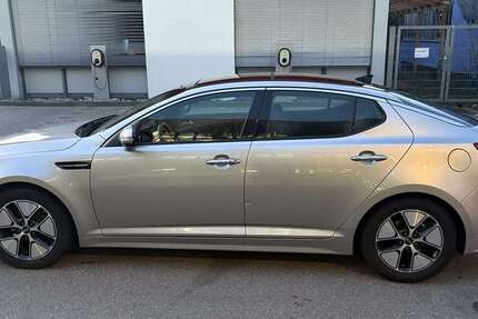 Kia Optima 128.334 km 10.000 &euro; Stuttgart 70469