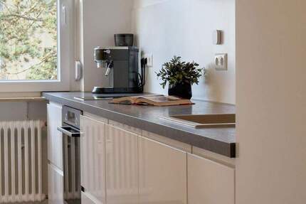 Provisionfreie Wohnung mit Einbauküche und Stellplatz in gefragter Lage 3 zimmer