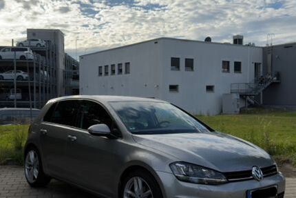 VW Golf 96.833 km 13.500 &euro; Stuttgart 70186
