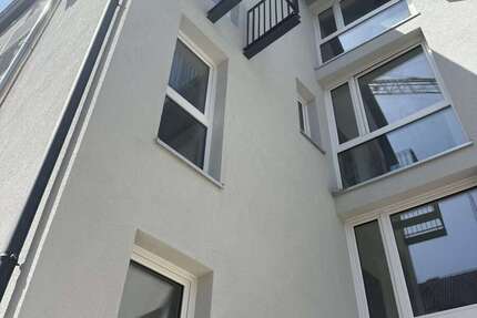 Haus zum Kaufen in Stuttgart 3.499.000 € 587.34 m² 20 zimmer