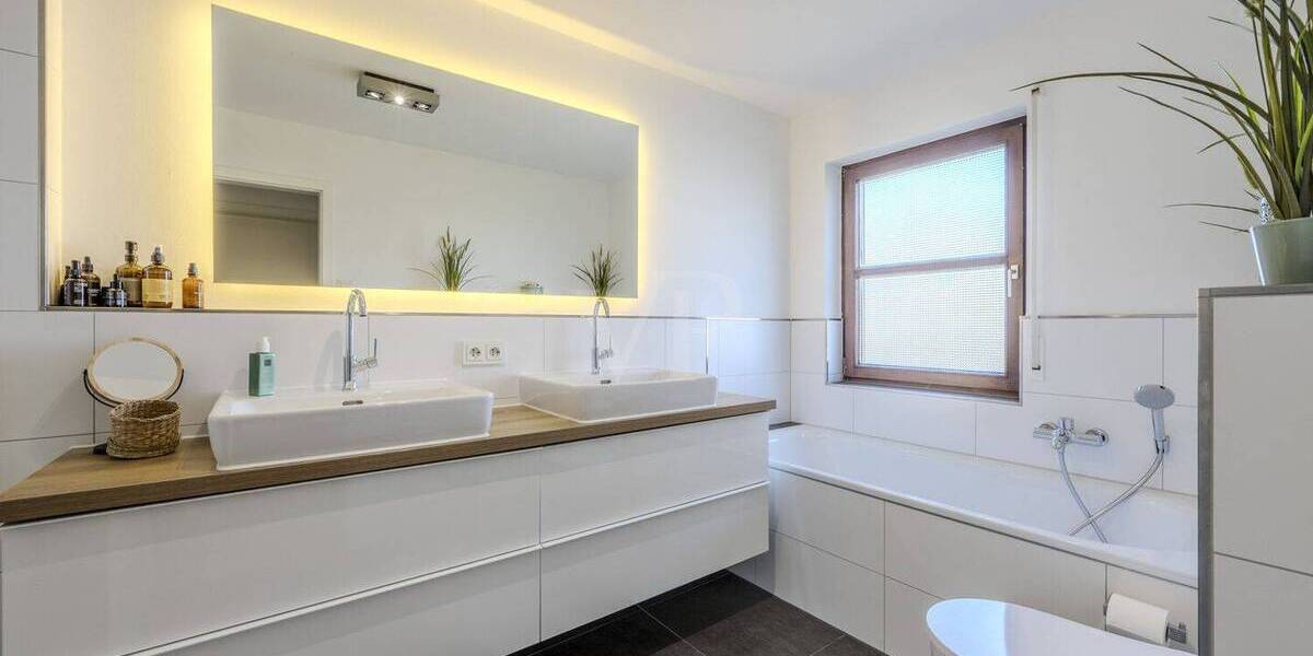 Etagenwohnung Schwieberdingen - 4 Zimmer, 110 m&sup2;, 438.000&euro; | Angebot:26359180