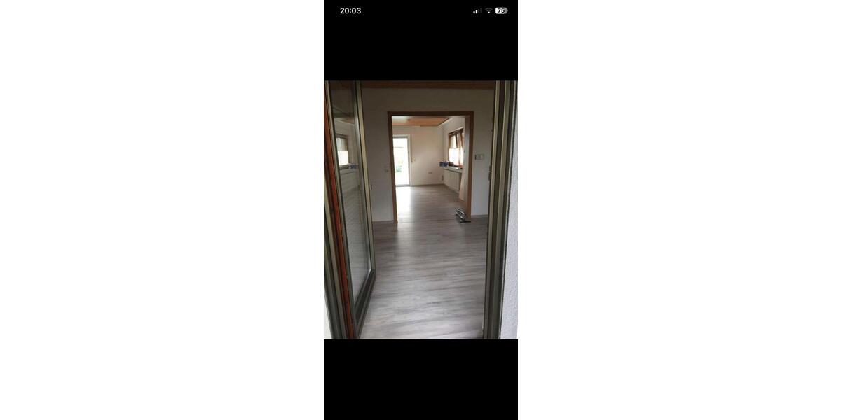 Erdgeschoßwohnung Schlierbach - 3 Zimmer, 83 m&sup2;, 1.000&euro; | Angebot:25964356