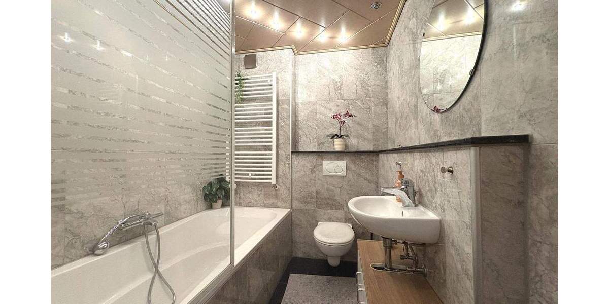 Doppelhaushälfte Steinenbronn - 6 Zimmer, 168 m&sup2;, 599.000&euro; | Angebot:25704260