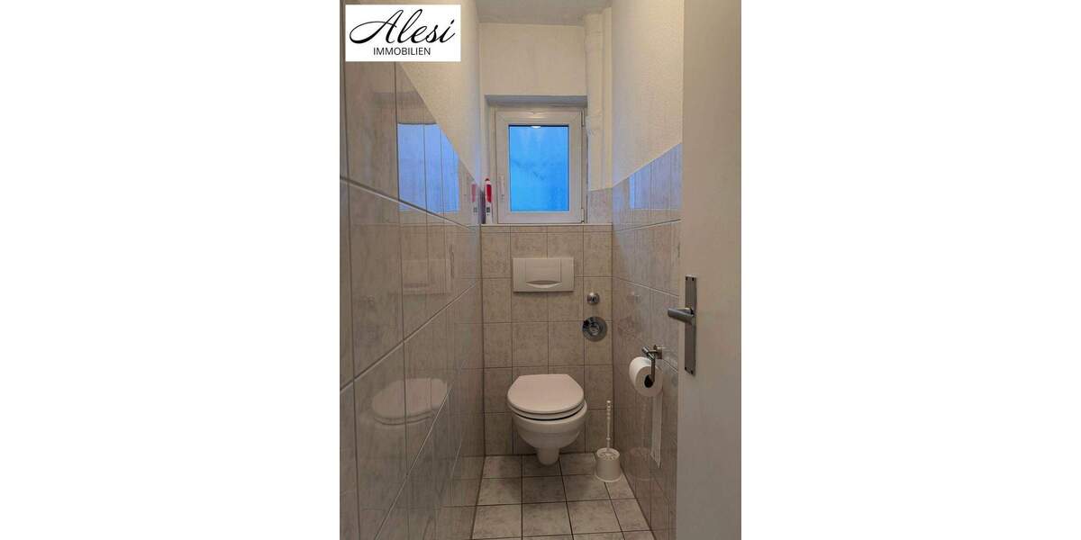 Etagenwohnung Stuttgart Süd - 3 Zimmer, 80 m&sup2;, 360.000&euro; | Angebot:25464444