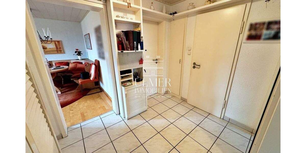 gepflegte Doppelhaushälfte mit großzügigem Grundstück in bester Lage von Böblingen 8 zimmer