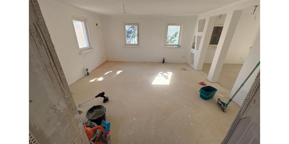 Einfamilienhaus Esslingen am Neckar Oberesslingen - 4.5 Zimmer, 140 m&sup2;, 2.150&euro; | Angebot:26251407