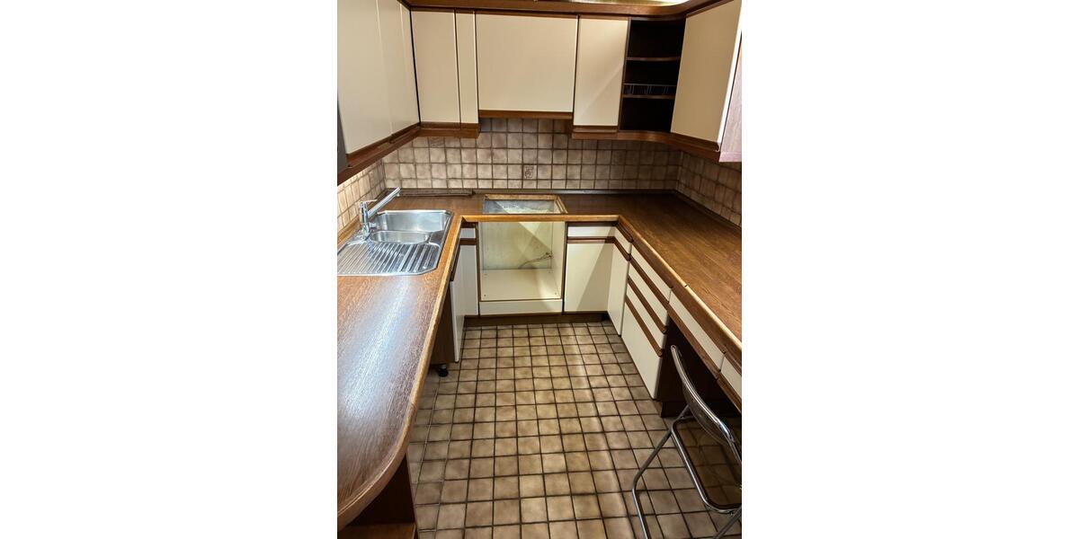 Etagenwohnung Ludwigsburg Hoheneck - 4 Zimmer, 91 m&sup2;, 1.200&euro; | Angebot:24876925