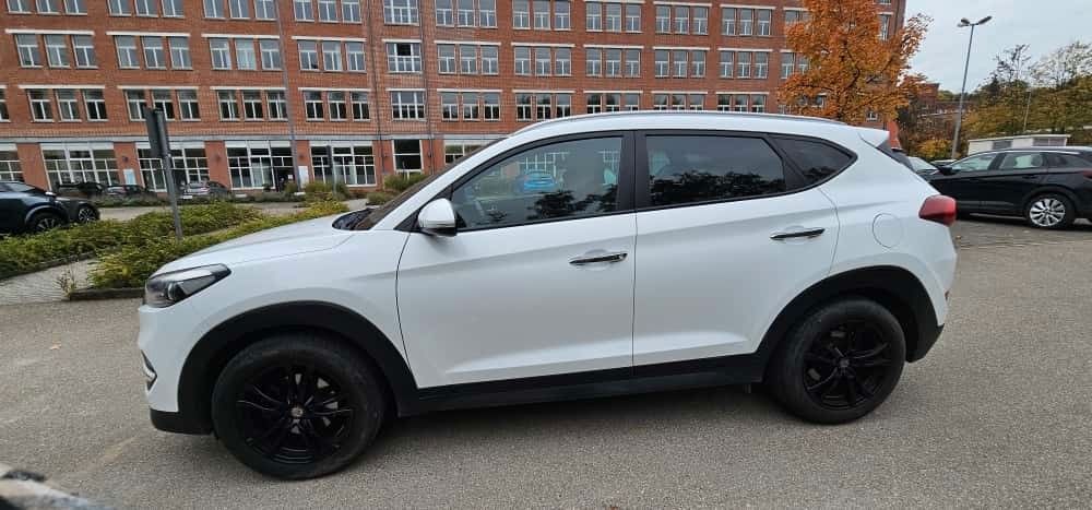 Hyundai TUCSON 180.333 km 11.500 € Backnang 71522