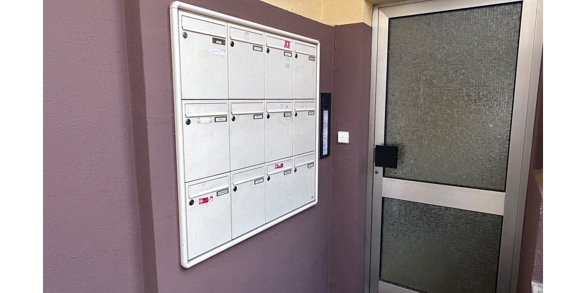 3 Zi.-DG-Wohnung mit Fernsicht in Top Lage von Stuttgart West Nähe Hölderlinplatz - Dachgeschoßwohnung Stuttgart Stuttgart-West | Angebot:26829496
