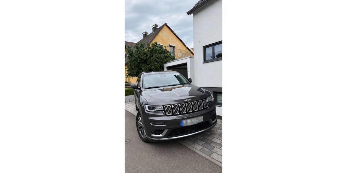 Jeep Grand Cherokee 106.486 km 28.000 &euro; Erligheim 74391