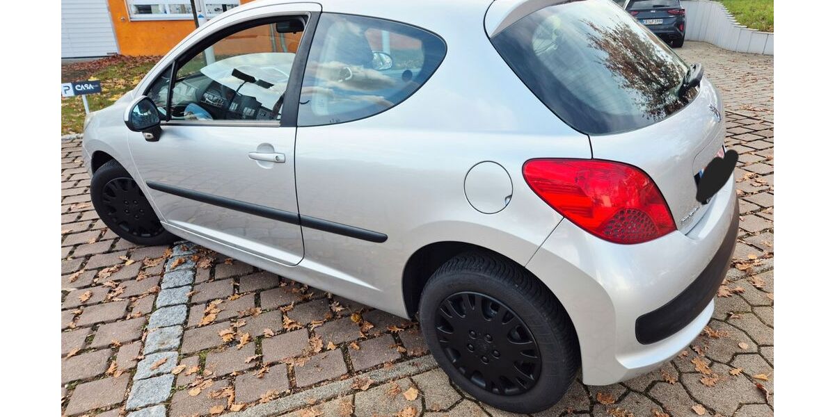 Peugeot 207 157.400 km 2.750 € Filderstadt 70794