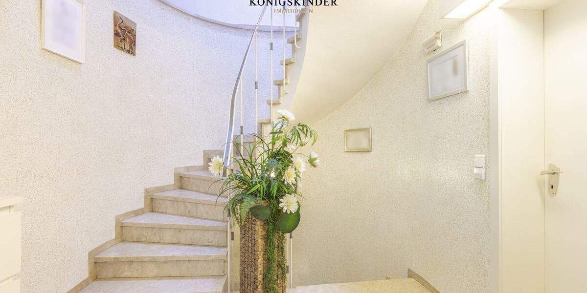 Doppelhaushälfte Ebersbach an der Fils Ebersbach - 7 Zimmer, 193 m&sup2;, 639.000&euro; | Angebot:24790932