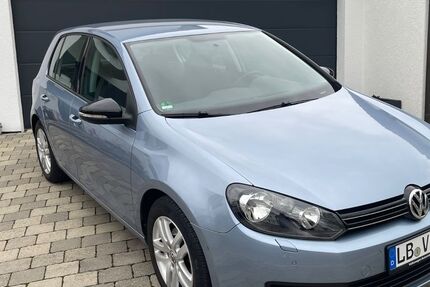 VW Golf 157.000 km 4.960 &euro; Korntal-Münchingen 70825