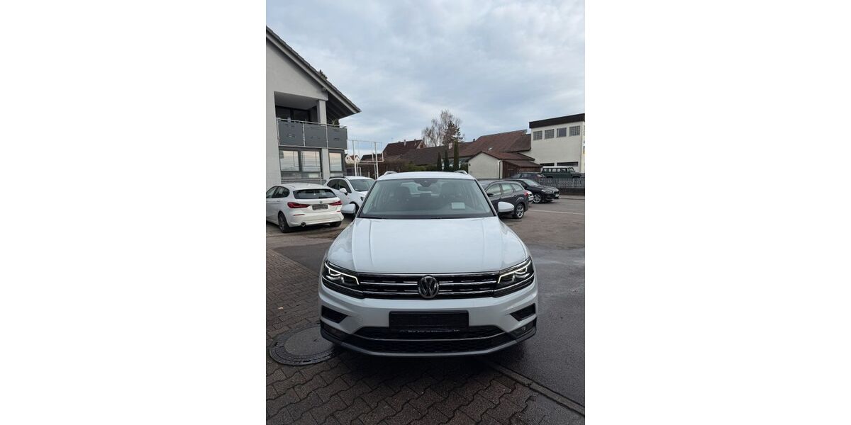 VW Tiguan 87.000 km 21.500 &euro; Asperg 71679