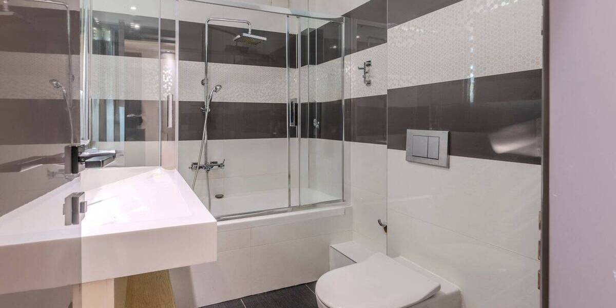 Einfamilienhaus Stuttgart Feuerbach - 8 Zimmer, 295 m&sup2;, 2.200.000&euro; | Angebot:25800108